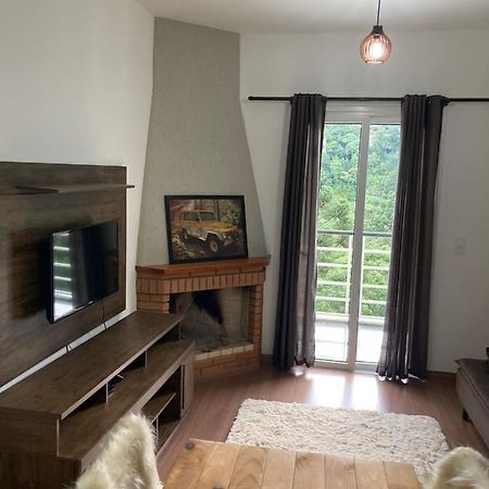 Apartamento Yy Hiver Campos do Jordão Εξωτερικό φωτογραφία